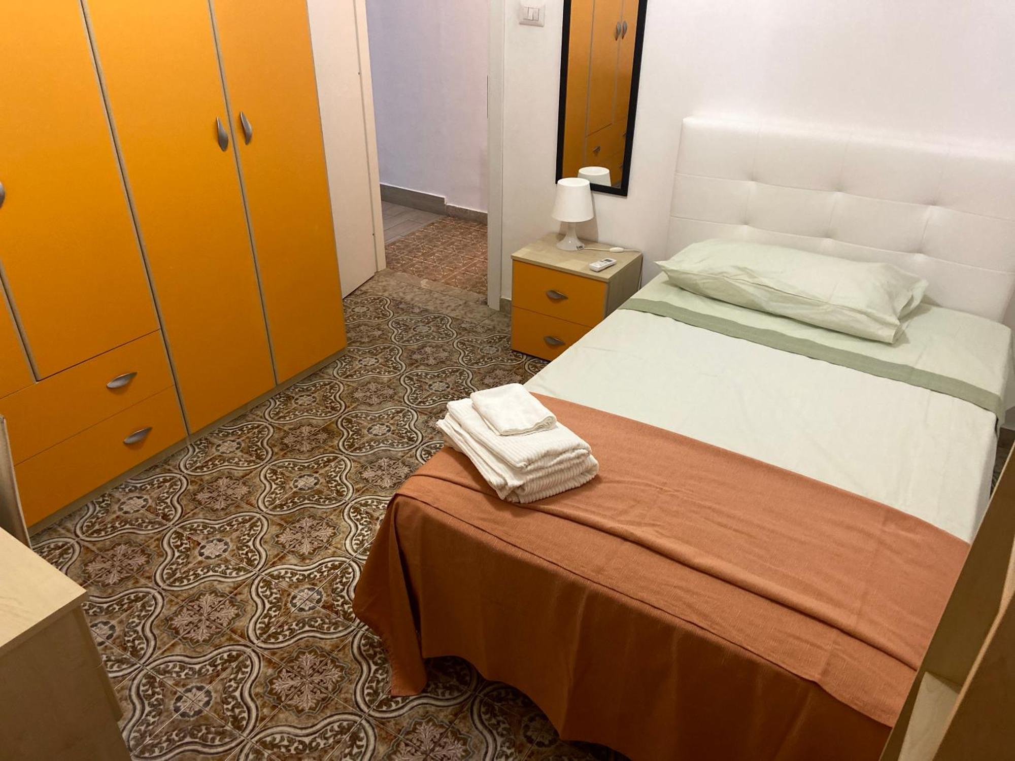 Casa Vacanza La Collegiata Katanya Dış mekan fotoğraf