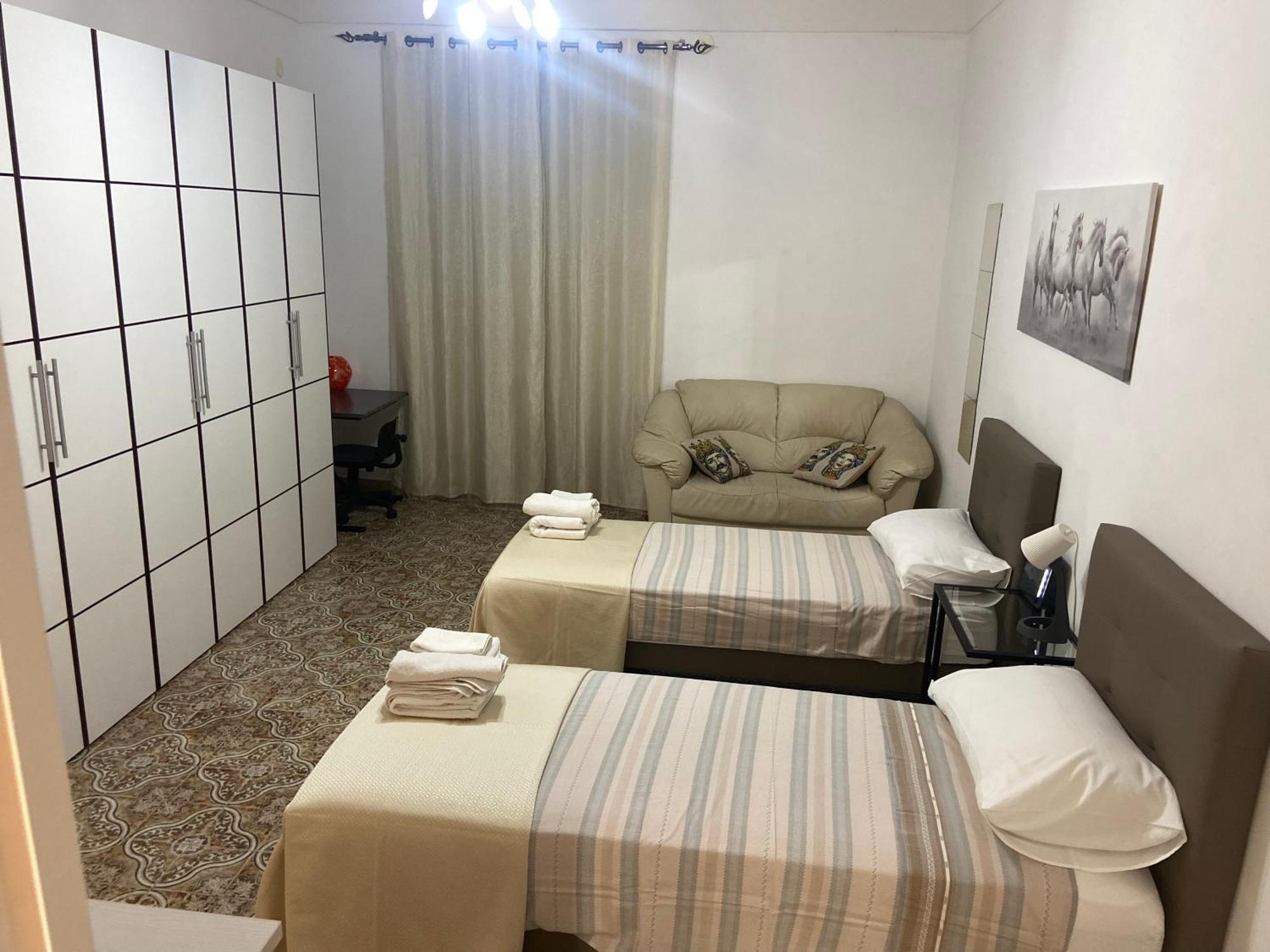 Casa Vacanza La Collegiata Katanya Dış mekan fotoğraf