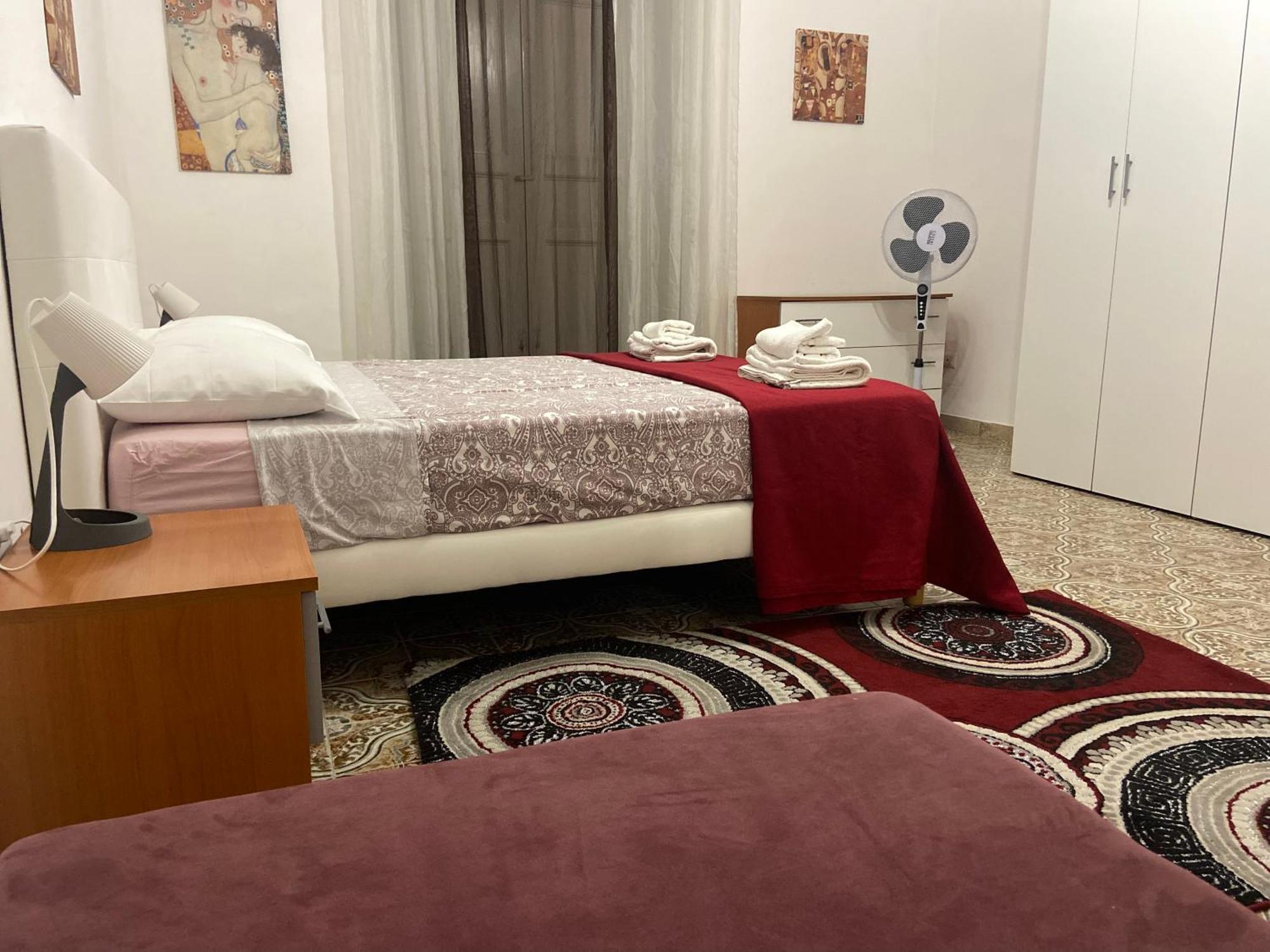 Casa Vacanza La Collegiata Katanya Dış mekan fotoğraf